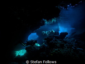 "It a long road and there no turning back" Ang Thong, Tha... by Stefan Follows 